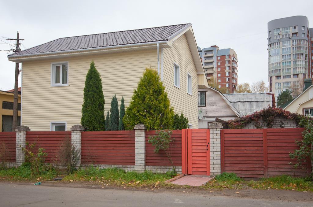 Novoselkovsky Guest House Saint Petersburg Exterior photo